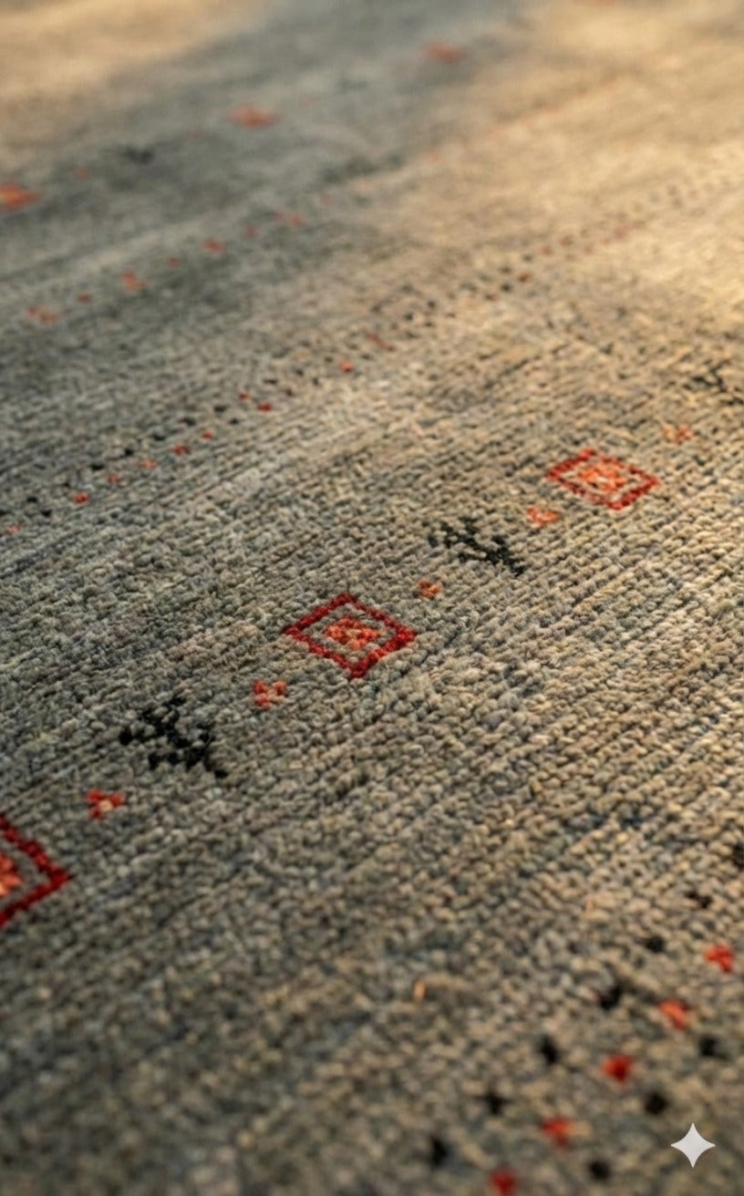 Modern Loom-Knotted Wool & Viscose Rug - Slate Grey with Rust Accents